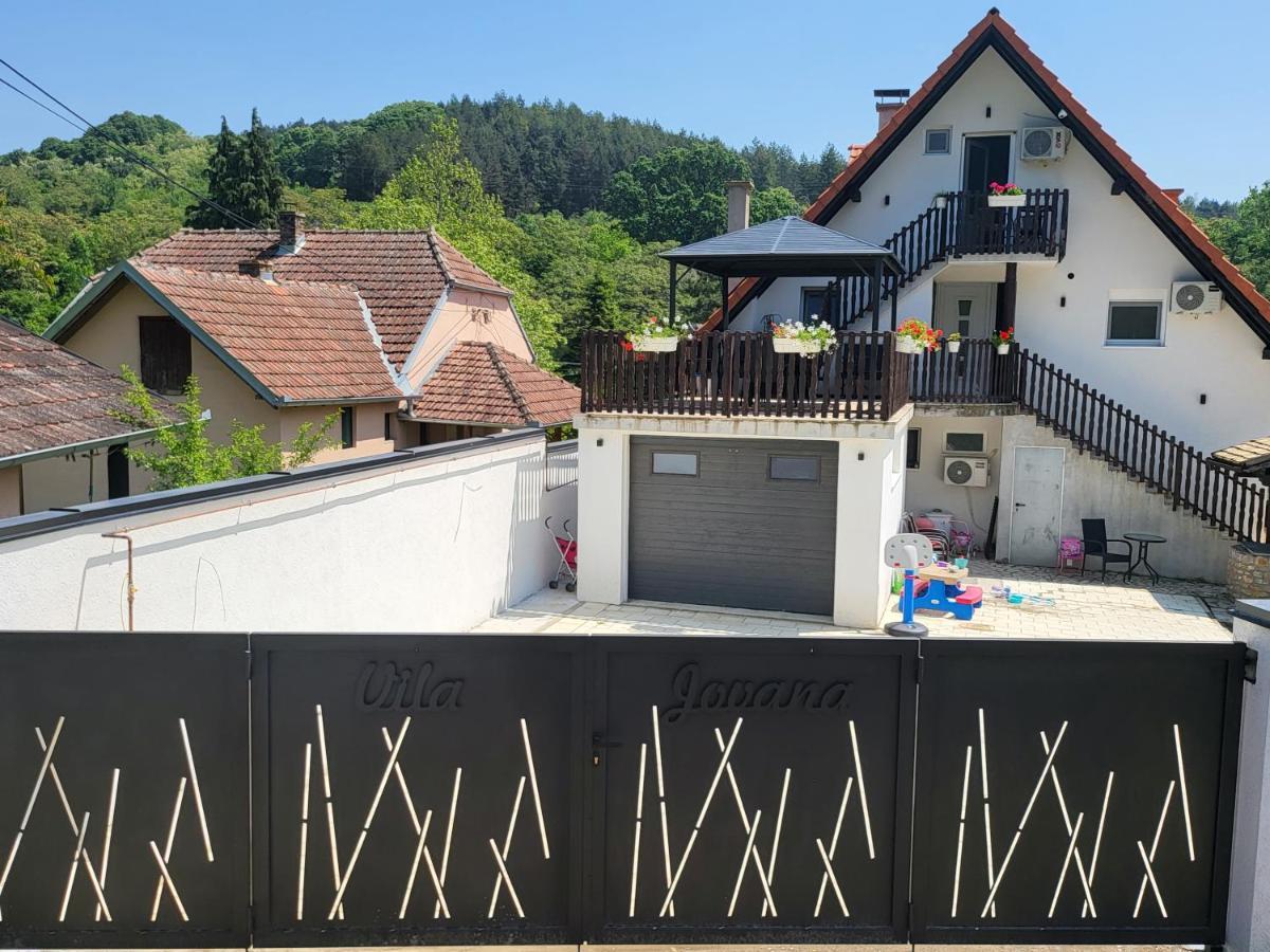 Vila Jovana Vrdnik Extérieur photo