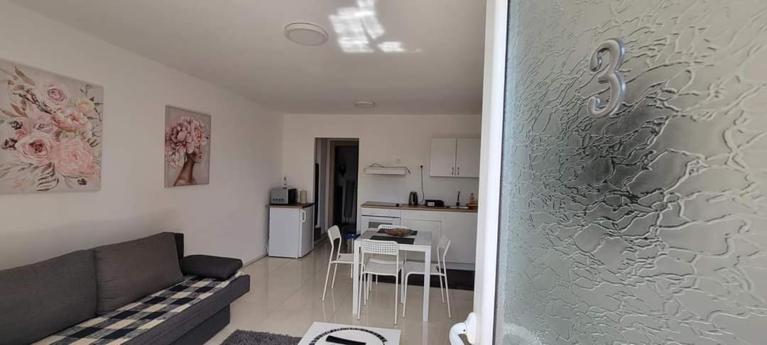 Vila Jovana Vrdnik Extérieur photo